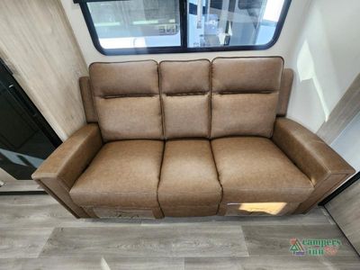 2026 Grand Design Imagine XLS — photo 47 view