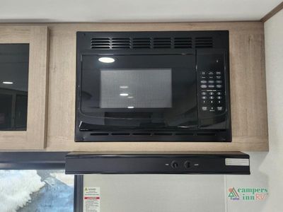 2026 Grand Design Imagine XLS — photo 23 view