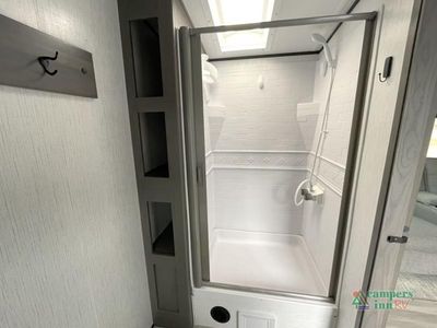2022 Cruiser Embrace - Photo 36