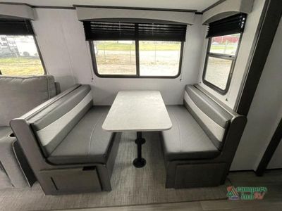2022 Cruiser Embrace - Photo 22