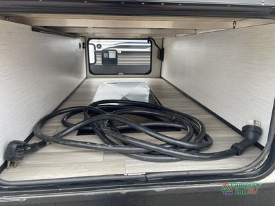 2022 Cruiser Embrace - Photo 50