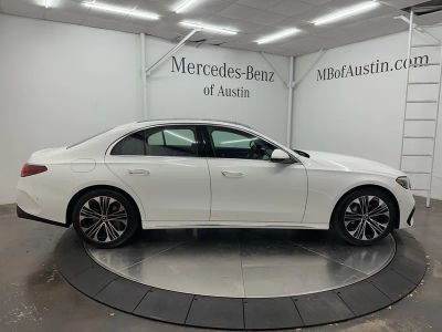 2026 Mercedes-Benz E-Class - Photo 40