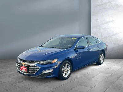 2023 Chevrolet Malibu — side profile view