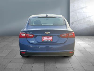2023 Chevrolet Malibu — detail view