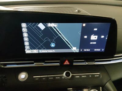 2024 Hyundai Elantra — photo 17 view