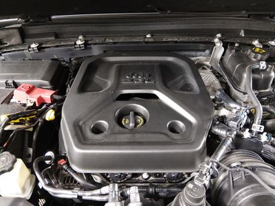 2025 Jeep Wrangler — photo 9 view