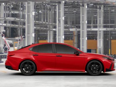 2026 Toyota Camry — photo 14 view