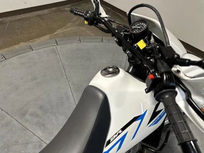 2026 Suzuki DR650S - Photo 14