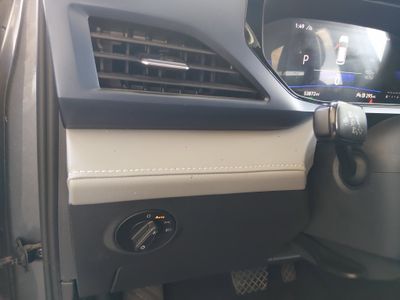 2024 Volkswagen Taos - Photo 13
