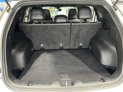 2023 Jeep Compass — photo 17 view
