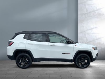 2023 Jeep Compass — photo 7 view