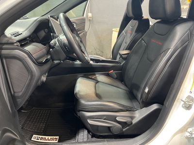 2023 Jeep Compass — photo 9 view