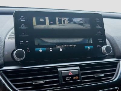 2020 Honda Accord Sedan — photo 11 view