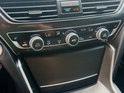 2020 Honda Accord Sedan — photo 12 view