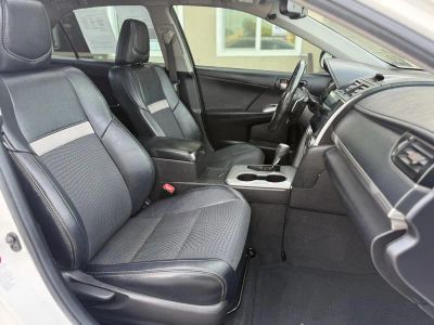 2014 Toyota Camry - Photo 16