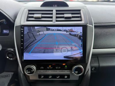 2014 Toyota Camry - Photo 19