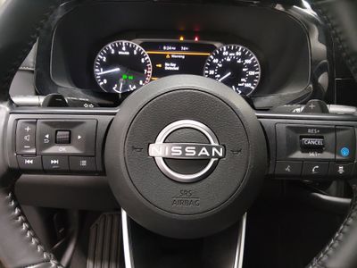2025 Nissan Pathfinder — photo 12 view