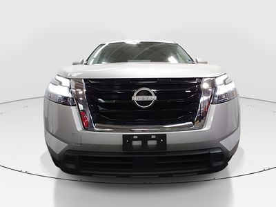 2025 Nissan Pathfinder — side profile view