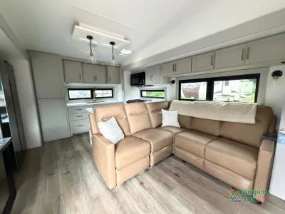 2027 Brinkley Model Z - Photo 8