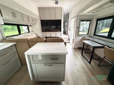 2027 Brinkley Model Z - Photo 12