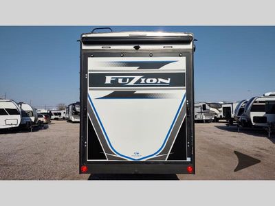 2025 Keystone RV Fuzion - Photo 9