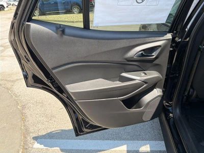2026 Chevrolet Trax — photo 14 view