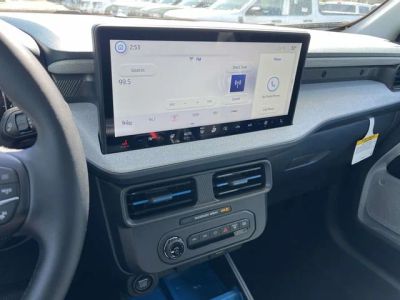 2025 Ford Maverick - Photo 18