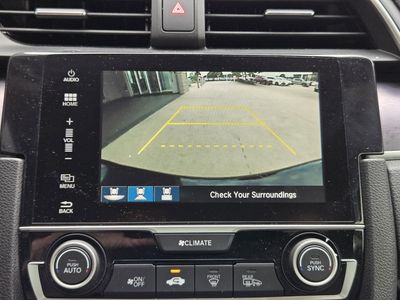 2018 Honda Civic — photo 12 view