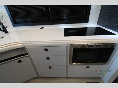 2025 Coachmen RV Euro - Photo 16
