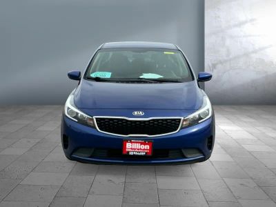 2018 Kia Forte - Photo 2