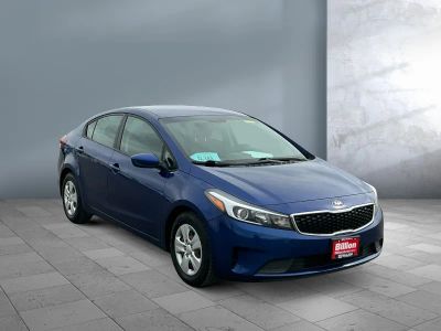 2018 Kia Forte - Photo 8