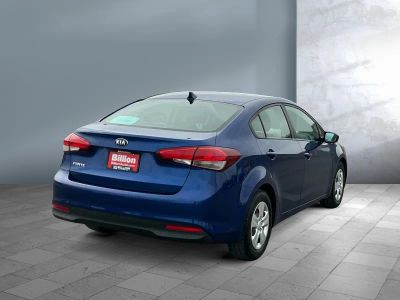 2018 Kia Forte - Photo 6