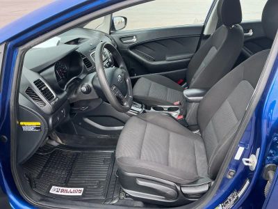 2018 Kia Forte - Photo 9