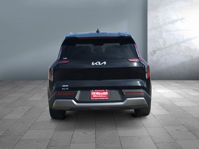 2026 Kia EV9 — detail view