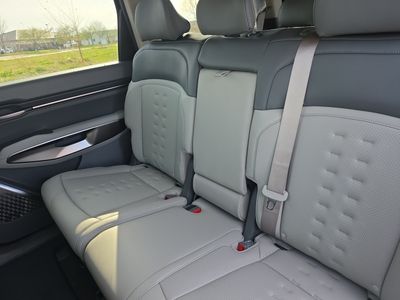 2026 Kia EV9 — photo 18 view