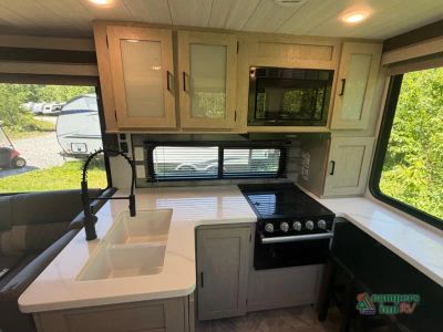 2024 Forest River RV Salem - Photo 7