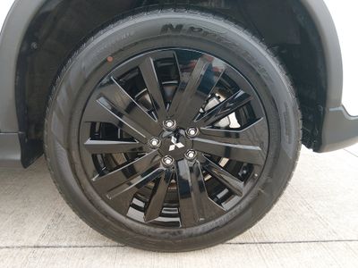 2025 Mitsubishi Outlander Sport - Photo 10