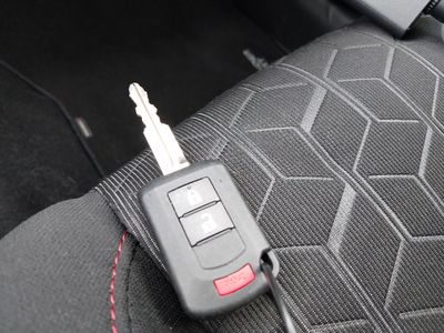 2025 Mitsubishi Outlander Sport - Photo 15