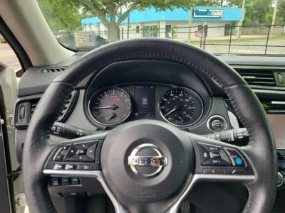 2019 Nissan Rogue — photo 19 view