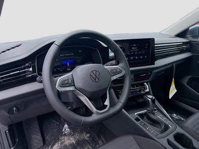 2026 Volkswagen Jetta — photo 9 view