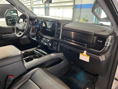 2026 Ford Super Duty F-350 SRW — photo 22 view