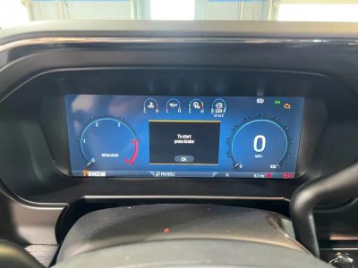 2026 Ford Super Duty F-350 SRW — photo 10 view