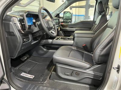 2026 Ford Super Duty F-350 SRW — photo 9 view