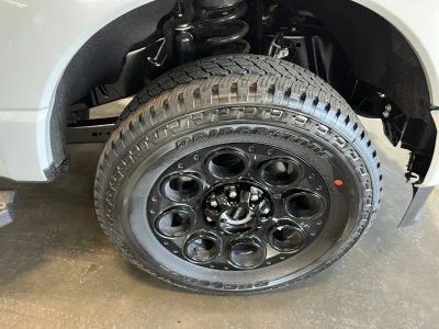 2026 Ford Super Duty F-350 SRW — photo 21 view