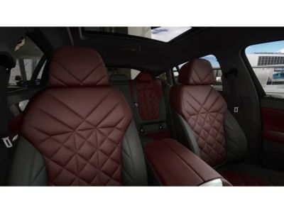 2027 BMW X6 — photo 11 view