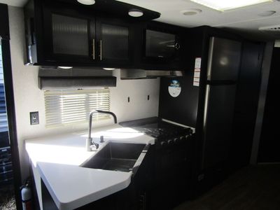 2022 Forest River Cherokee Patriot Edition - Photo 12