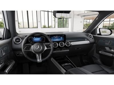 2026 Mercedes-Benz GLB - Photo 3