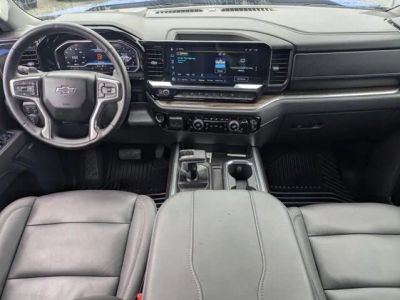 2025 Chevrolet Silverado 1500 — photo 15 view