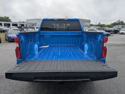 2025 Chevrolet Silverado 1500 — photo 12 view