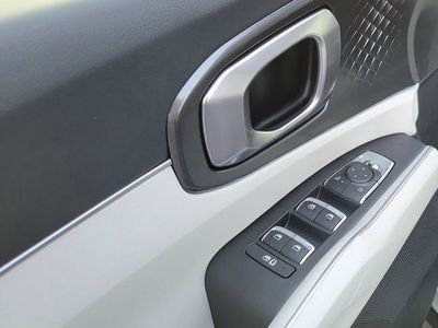 2026 Kia Sorento - Photo 6